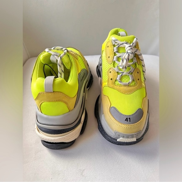 NEW Balenciaga Yellow and Gray Sneakers